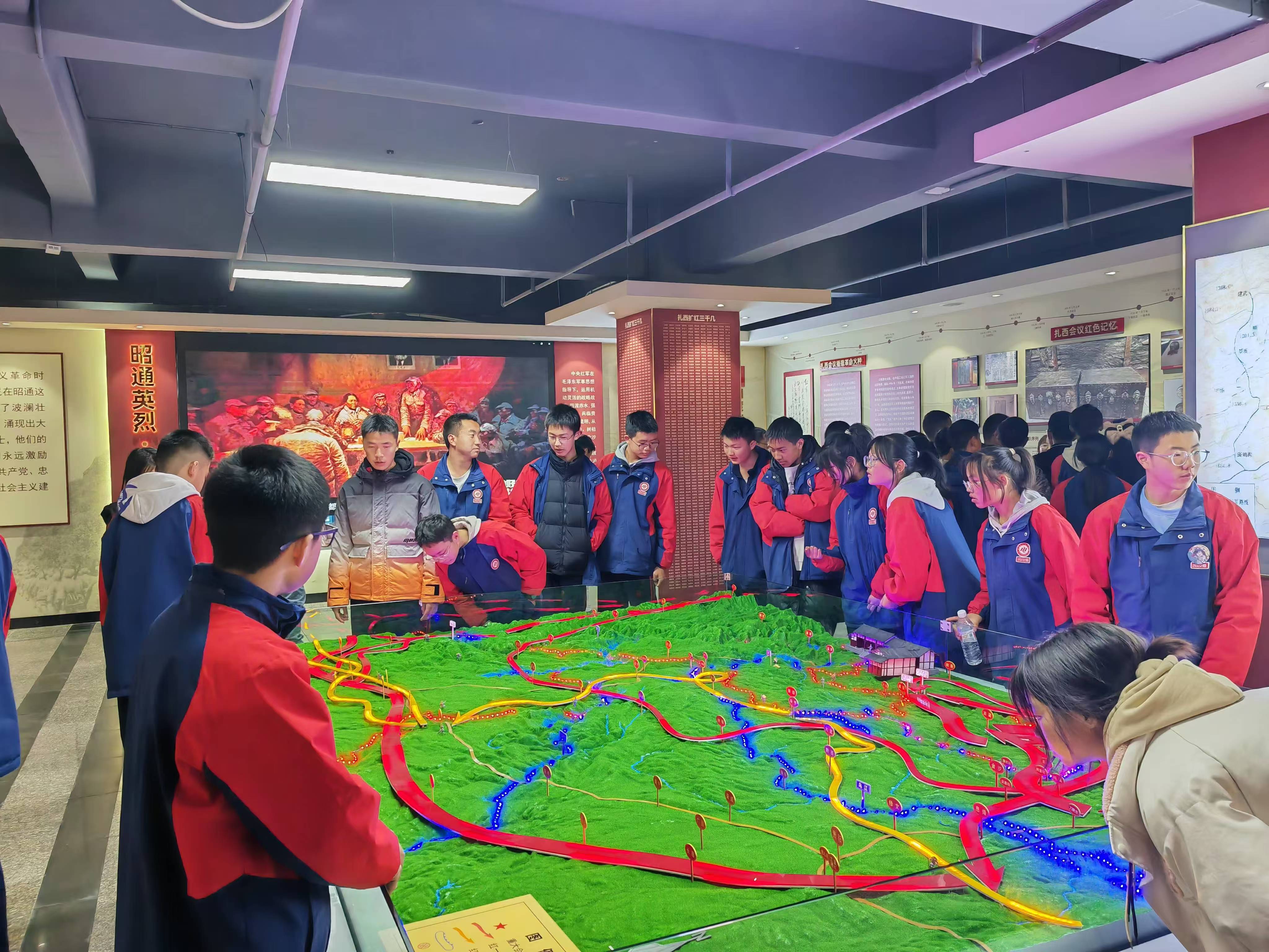 3.红色场馆育人